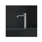 Boffi UNI REFU03 high washbasin mixer above countertop | Edilceramdesign