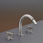 Cea Design Cross CRX 19 three-hole countertop mixer with orentable spout | Edilceram Design