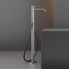 Cea Design Innovo INV 61 pedestal bathtub mixer with hand shower | Edilceram Design