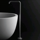 Boffi Eclipse RIRX06 floor-mounted bathtub spout | Edilceramdesign